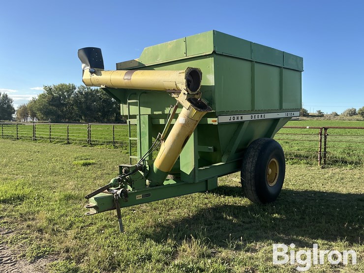 john-deere-1210-image-1