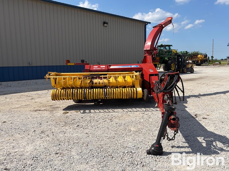 2009-new-holland-fp230-image-2