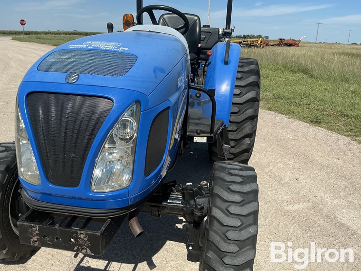 new-holland-boomer-30-image-9
