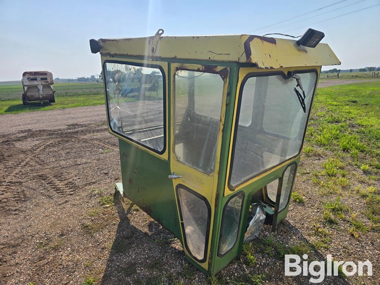 john-deere-4020-image-3