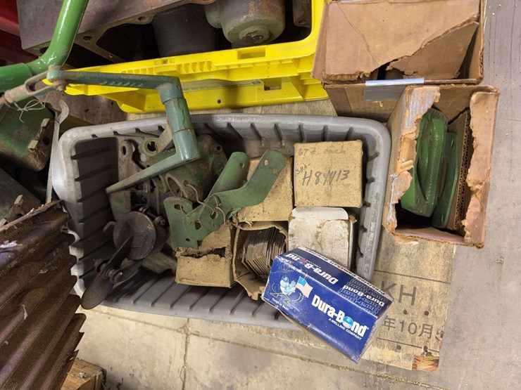 john-deere-assorted-parts-image-3