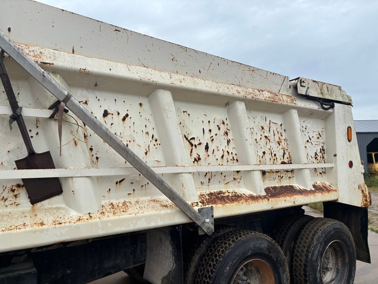 1994-ford-l8000-image-58