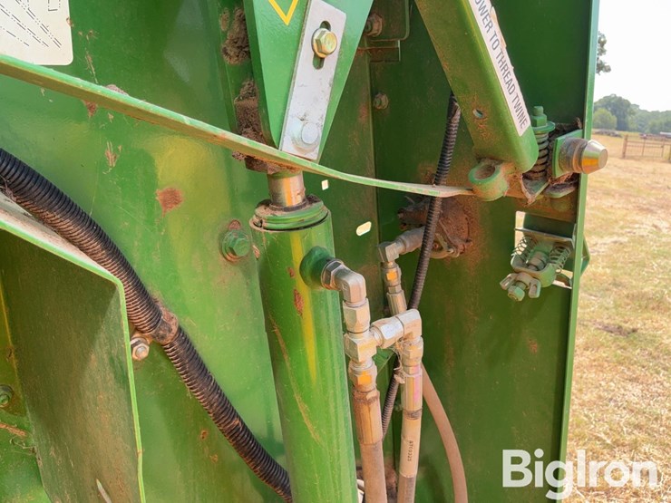 2014-john-deere-569-image-20