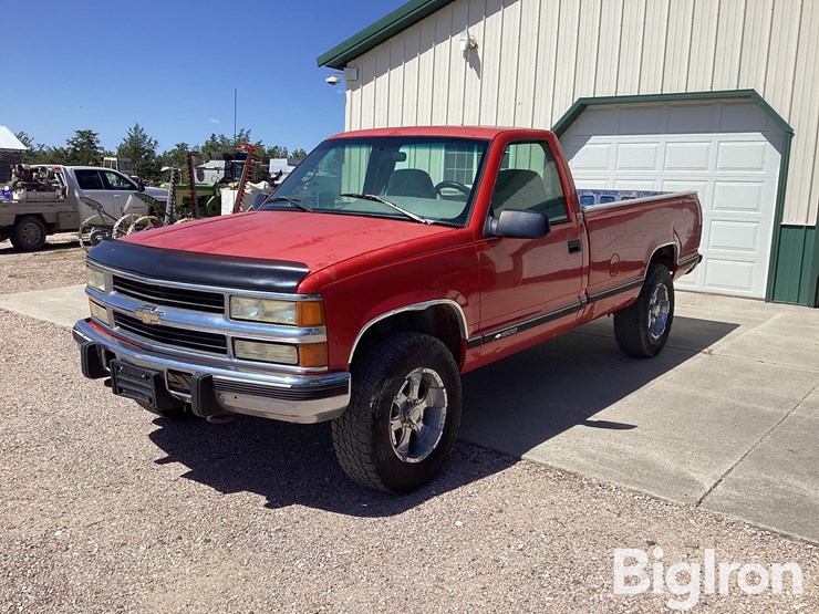 1996-chevrolet-silverado-1500-image-1