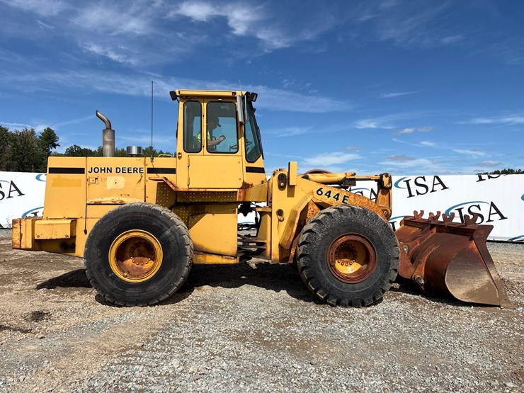 john-deere-644-image-6