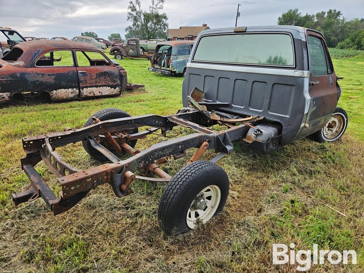 1986-chevrolet-c10-image-5