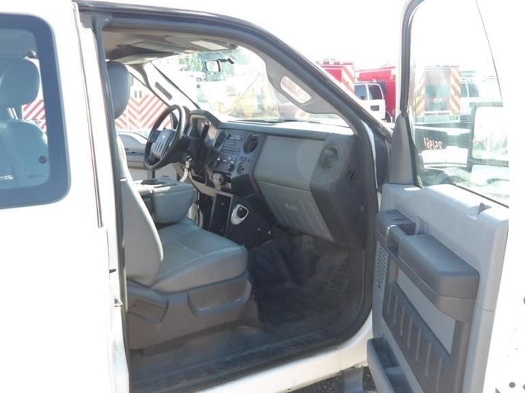 2011-ford-f250-image-19