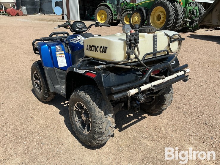 2014-arctic-cat-700-image-7