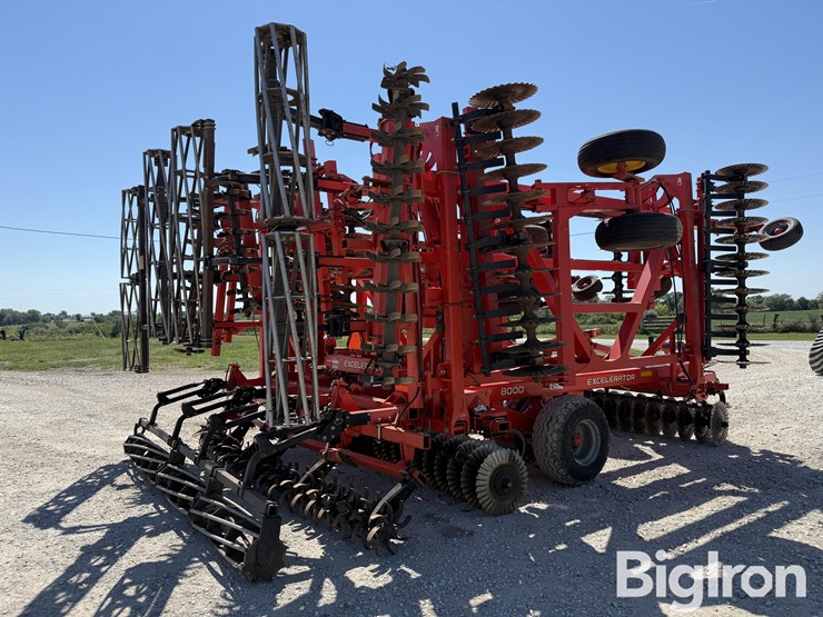 2013-kuhn-krause-8000-40-image-5