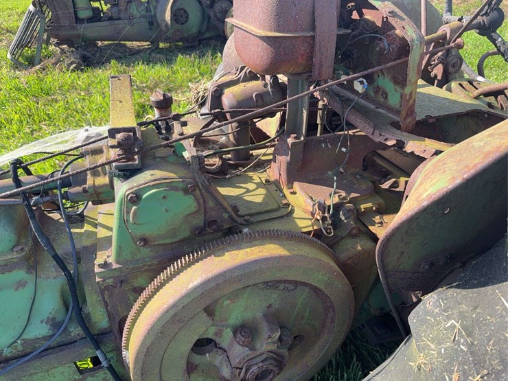 john-deere-620-image-13
