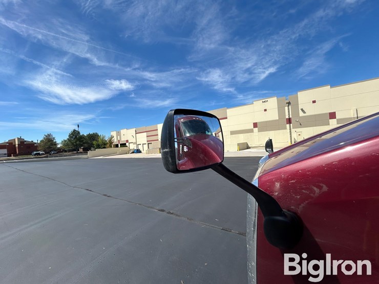 2021-kenworth-t680-image-15