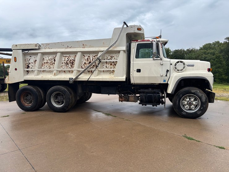 1994-ford-l8000-image-5