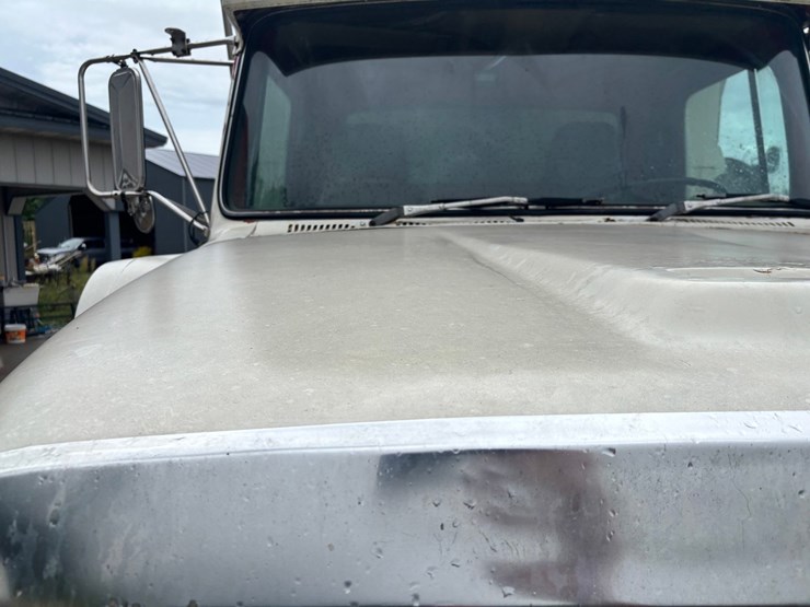 1994-ford-l8000-image-19