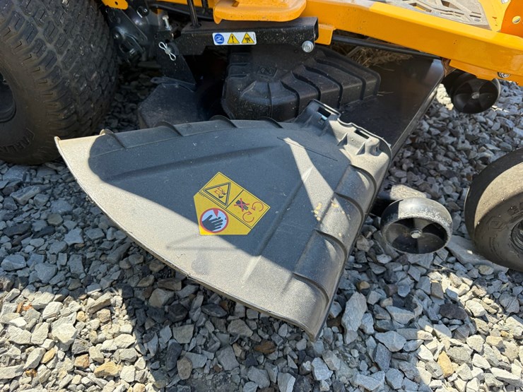 #11-•-cub-cadet-zt1-zero-turn-mower-1a03rh50167-inv#4518-image-18