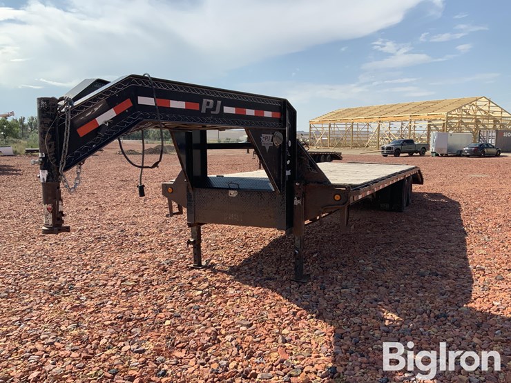 2010-pj-flatbed-image-1