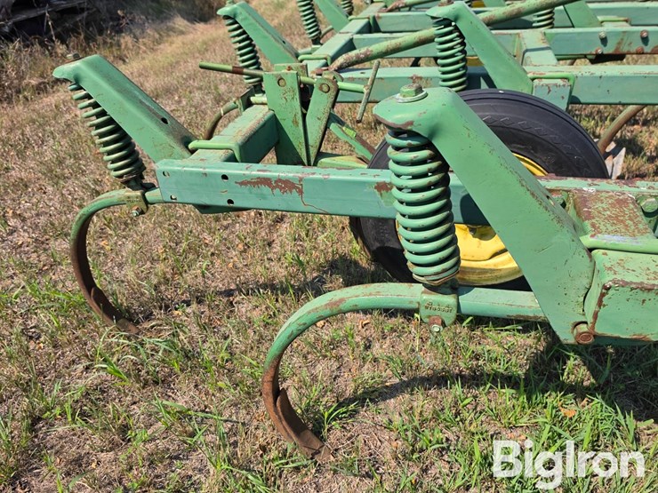 john-deere-1610-image-20