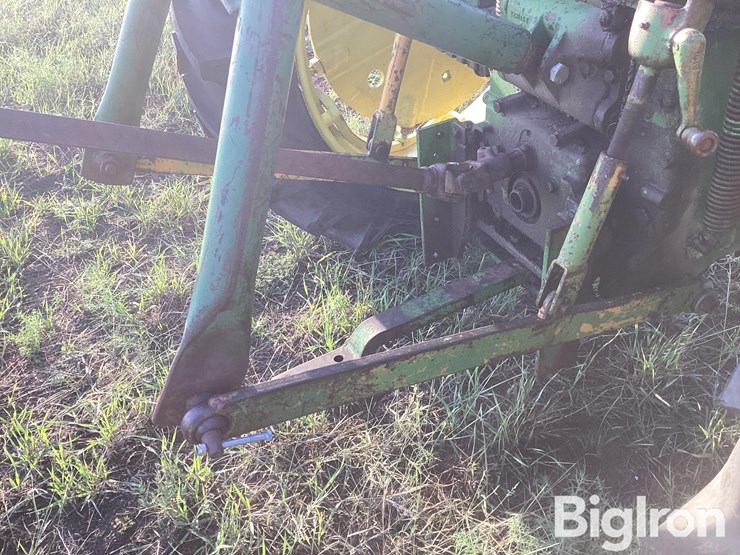1961-john-deere-2010-image-11