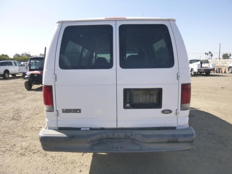 2008-ford-e350-image-20