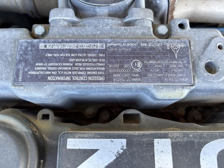 2015-genie-gth636-image-60