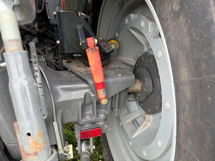 massey-ferguson-6480-image-53