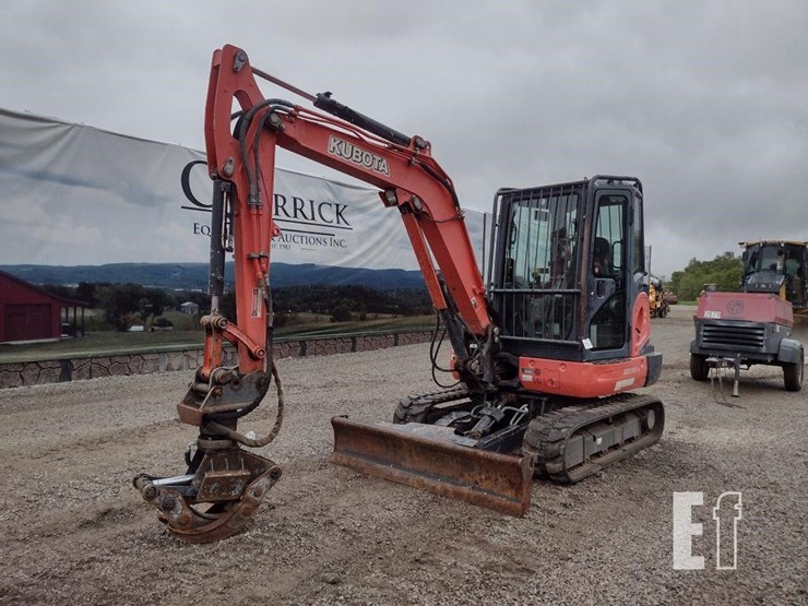 2016-kubota-kx040-4-image-38
