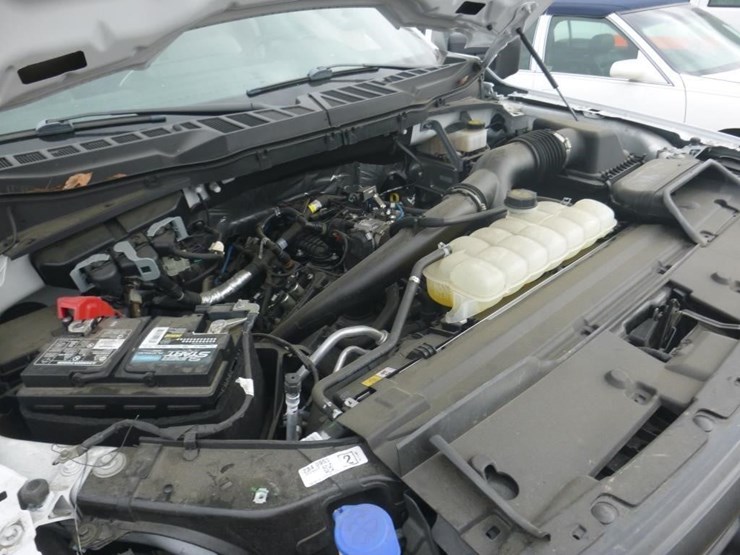 2024-ford-f150-image-10