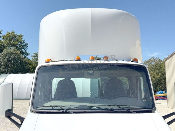 2020-peterbilt-579-image-11