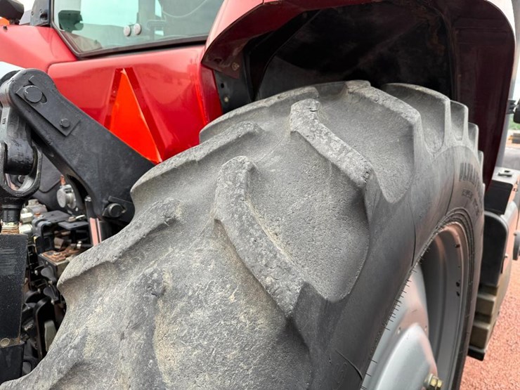 case-ih-mx220-image-11