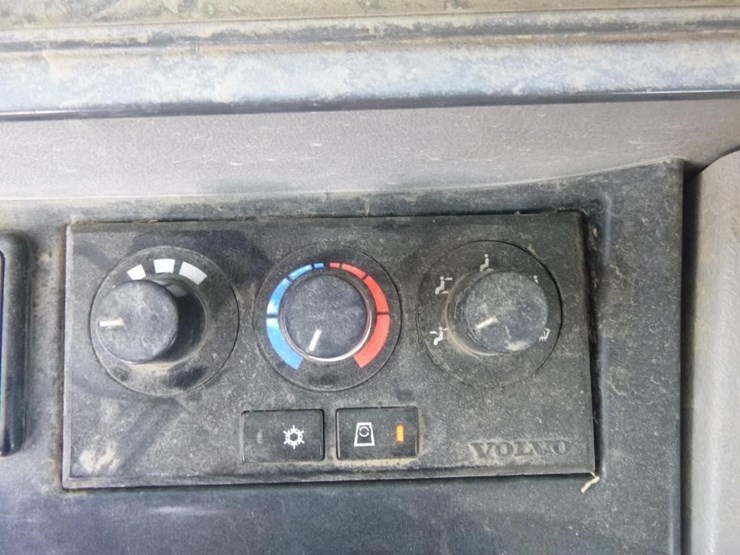 volvo-ecr88d-image-13