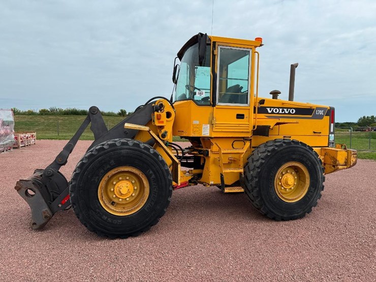 volvo-l70c-image-1