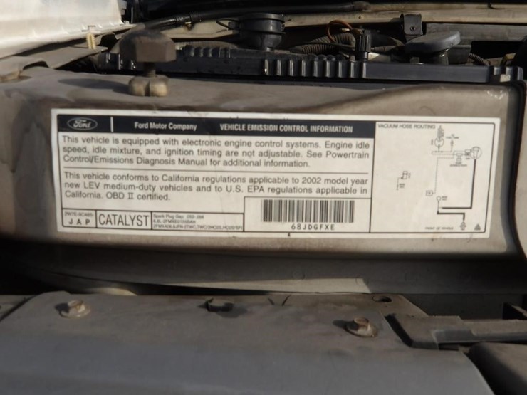 2002-ford-e350-image-9
