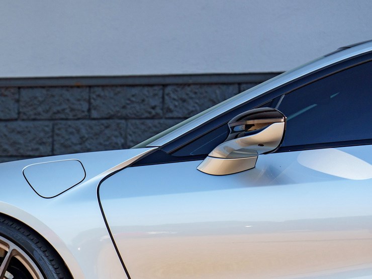 #1064-•-2015-bmw-i-8-image-16