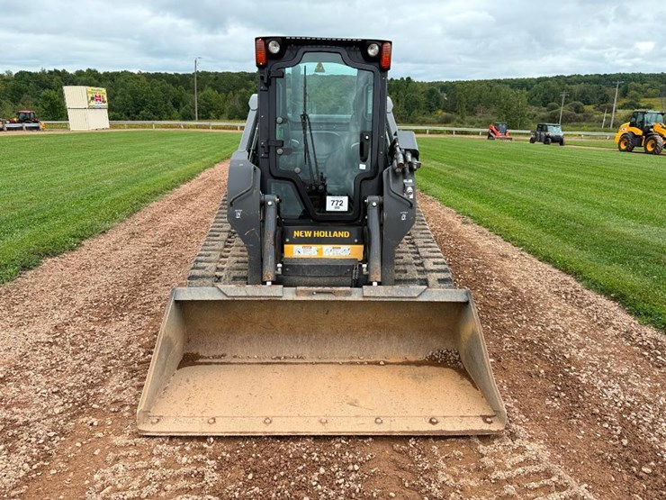 new-holland-c238-image-2