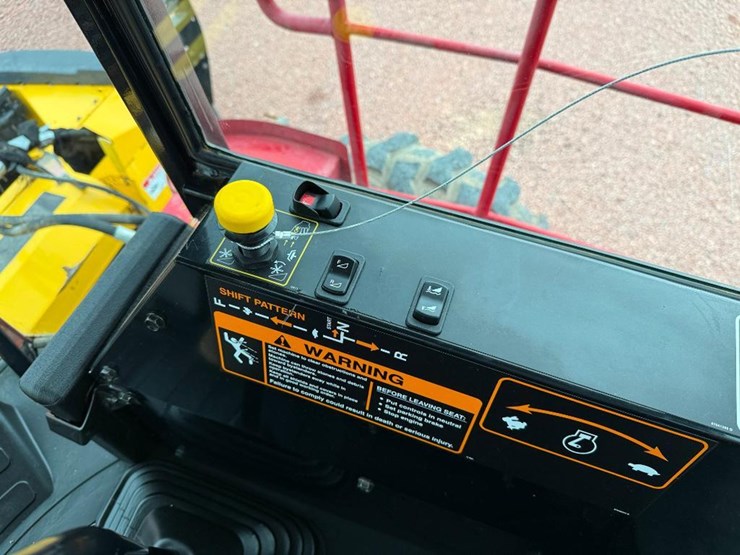 new-holland-hw305-image-58