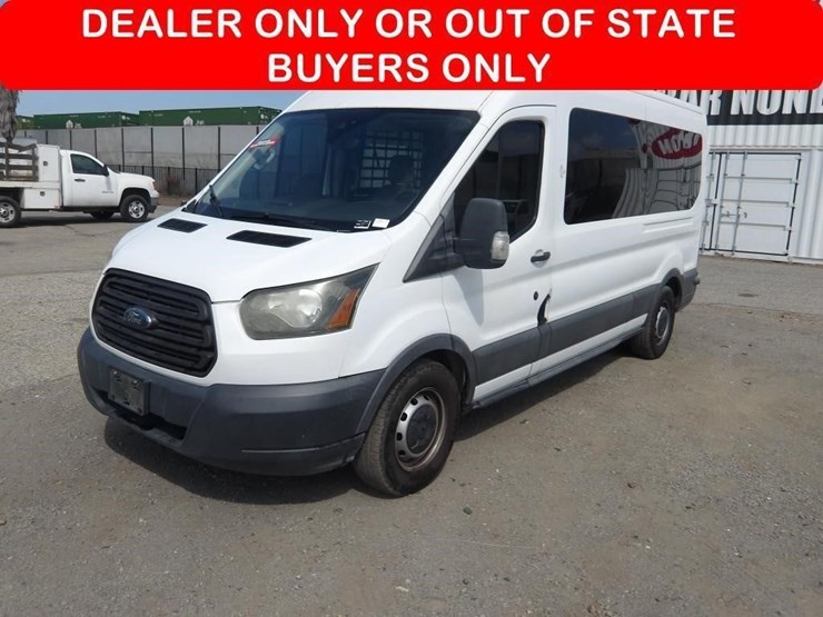 2017-ford-transit-image-1