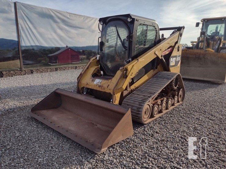 2015-caterpillar-287d-image-34