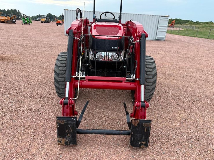 case-ih-farmall-75c-image-16