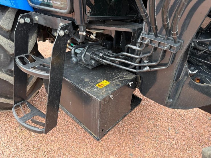 new-holland-workmaster-95-image-70