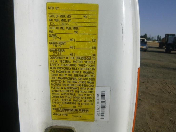 2005-dodge-ram-2500-image-29