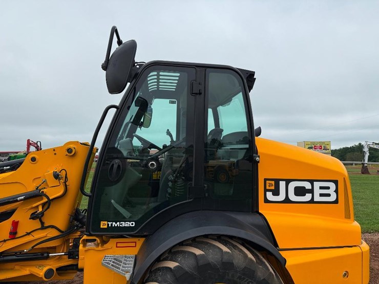 jcb-tm320-image-24