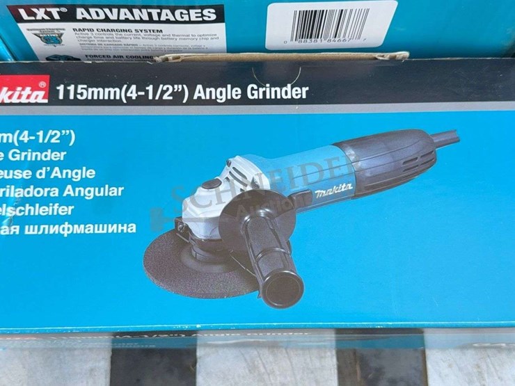 group-of-new-makita-power-tools-image-5