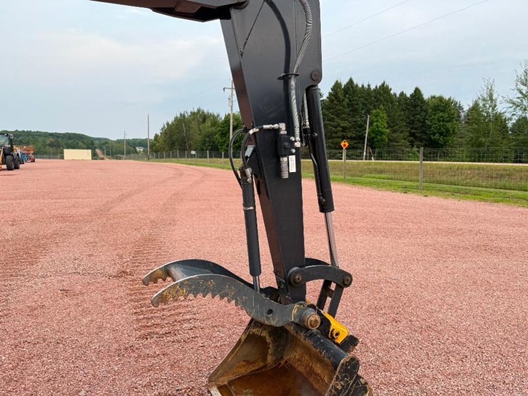 2023-deere-50g-image-34