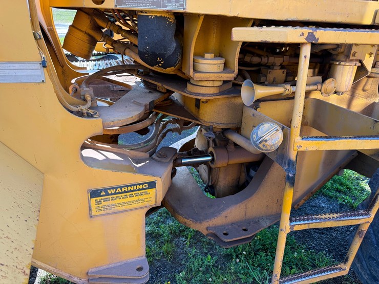 caterpillar-it18b-image-6