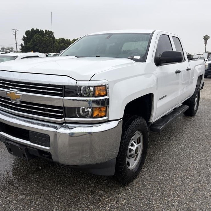 2015 CHEVROLET 2500