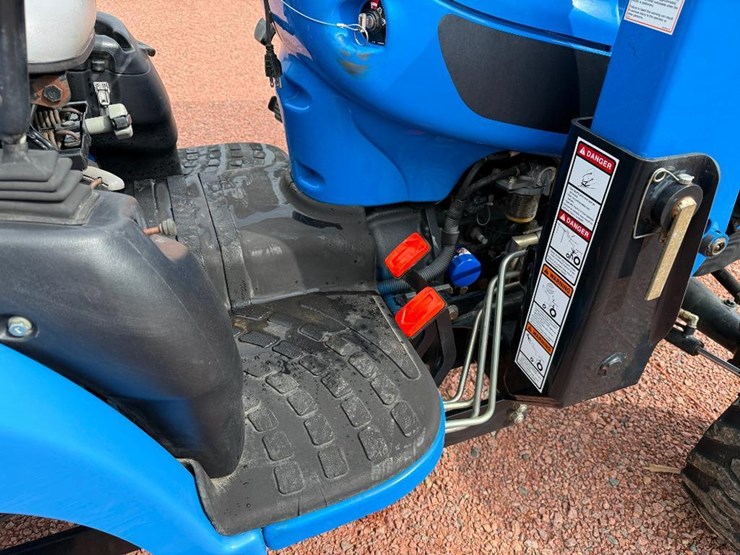 new-holland-tc35da-image-44