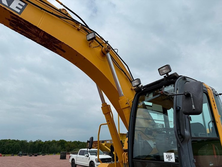 deere-210c-w-image-29