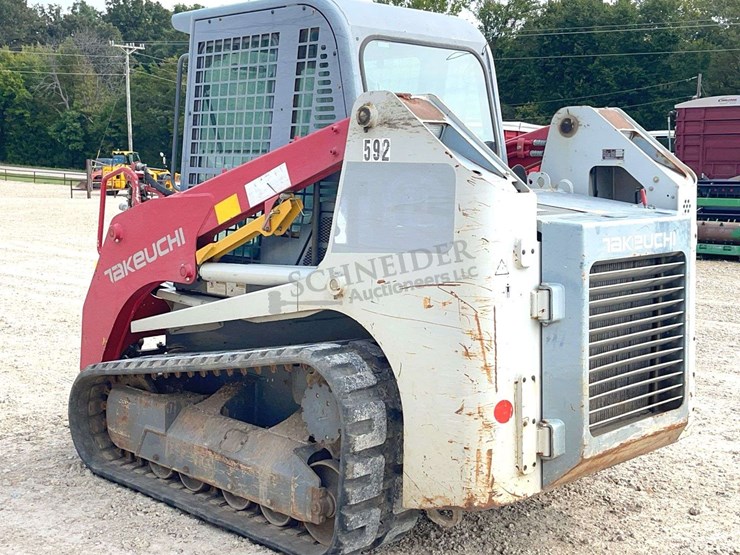 2012-takeuchi-tl10-image-6