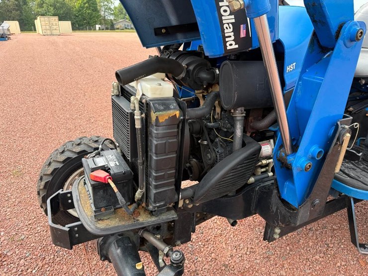 new-holland-tc35da-image-35