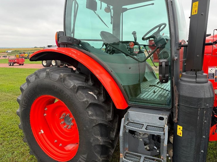 kubota-m6-111-image-17