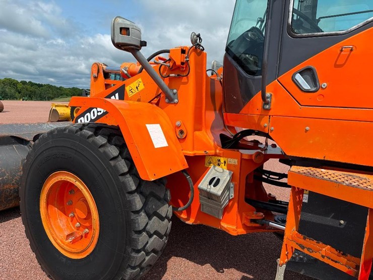 doosan-dl220-5-image-46